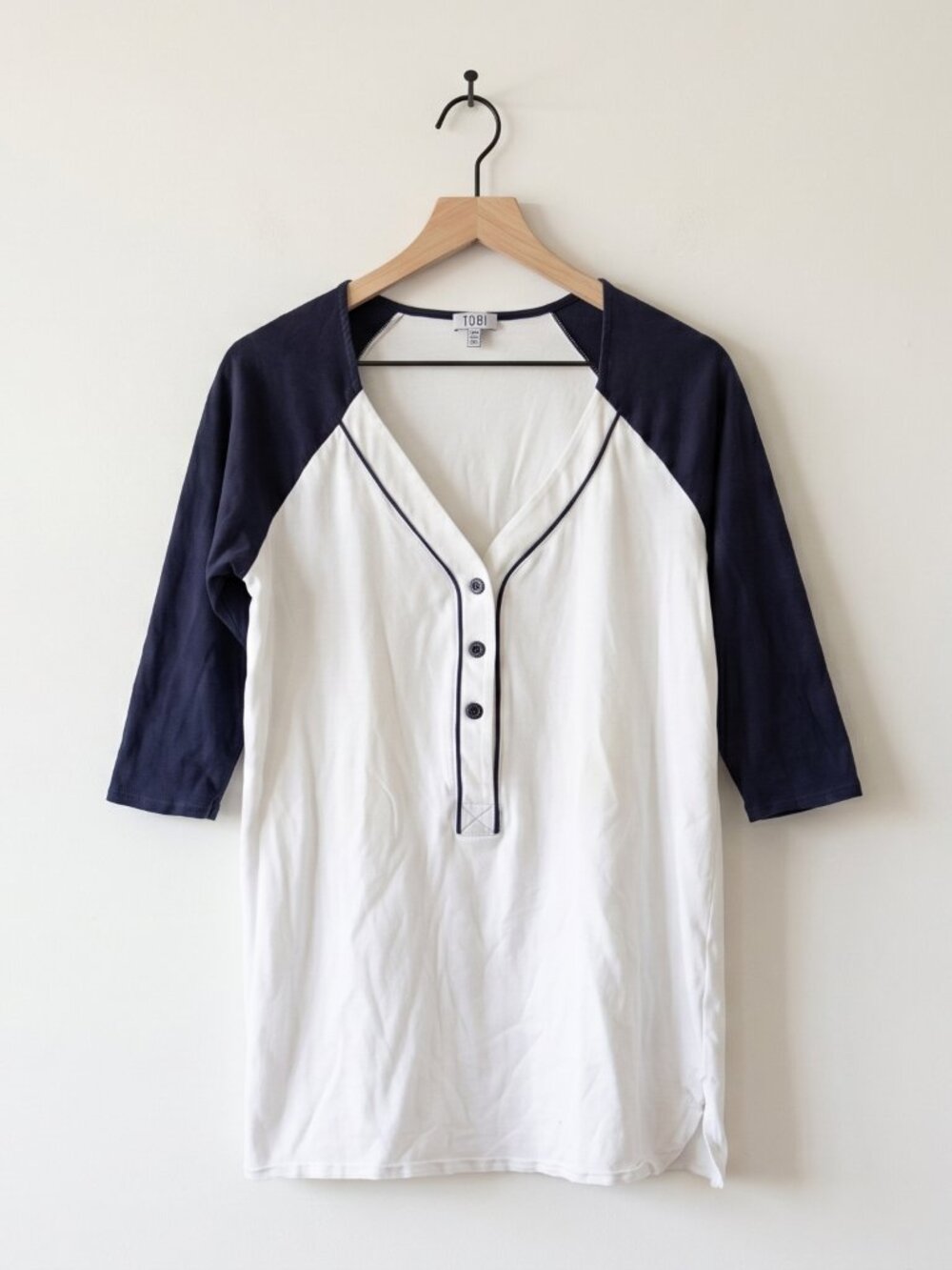 Tobi Navy White Baseball Henley Raglan Tee V-Neck Button Front Size M